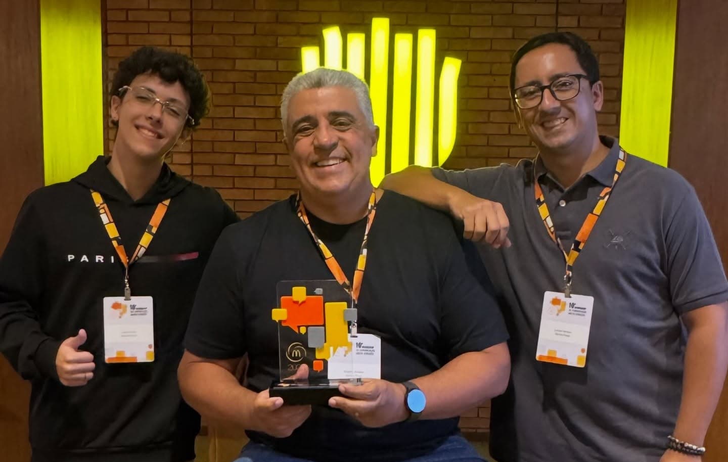 SantosPress conquista 2º lugar em case do McDonald's